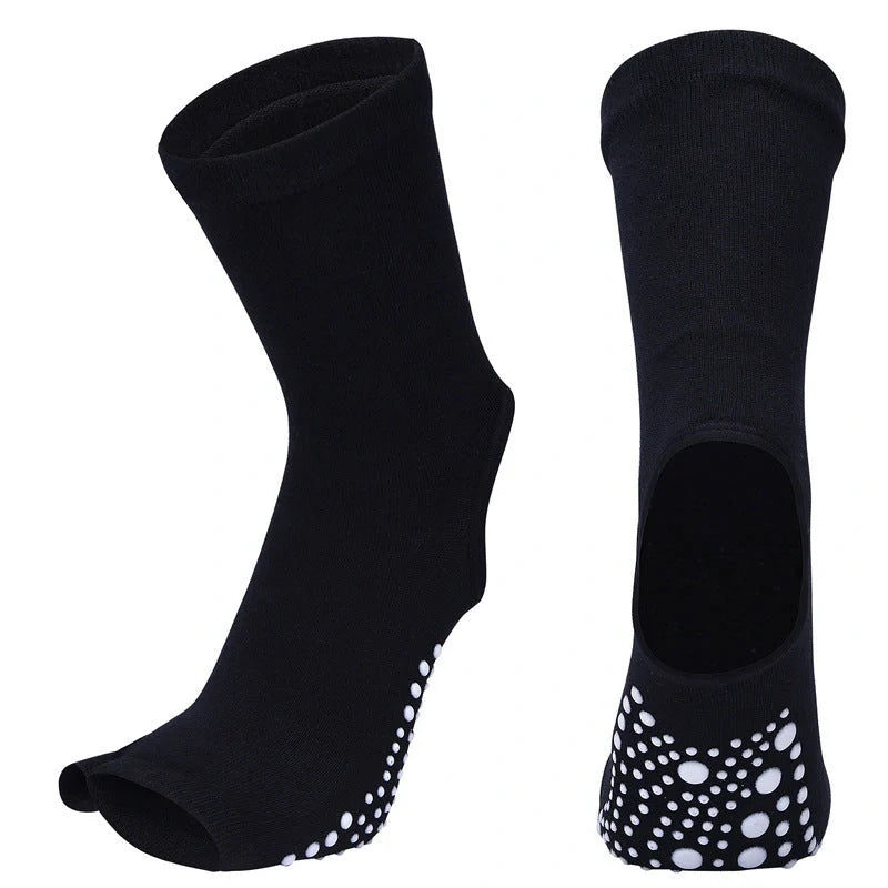 Premium non-slip yoga socks for women featuring split-toe design, jacquard knitting, and breathable combed cotton construction