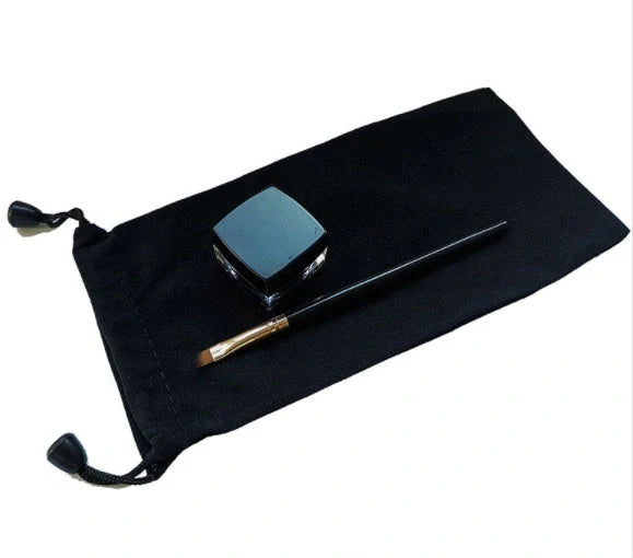 Premium Magnetic Gel Liner for easy, precise eyeliner application