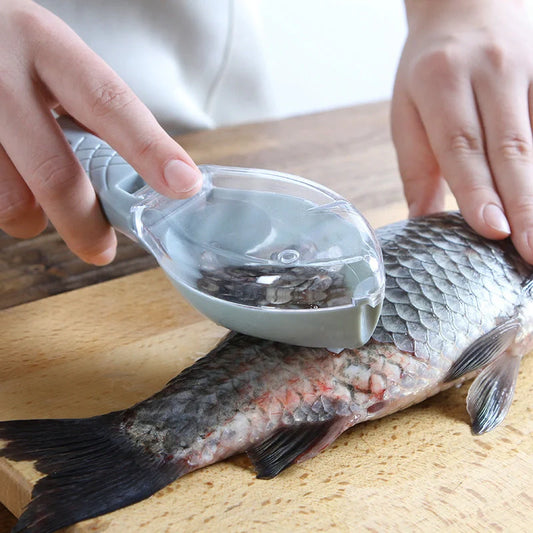 Fish Scale Scraper with cover design for mess-free descaling
