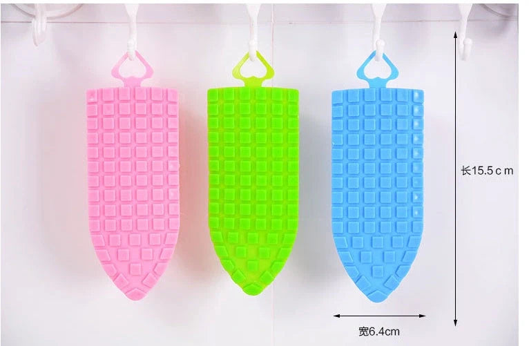 Flexible cleaning brush with high-quality bristles for kitchen and bathroom use