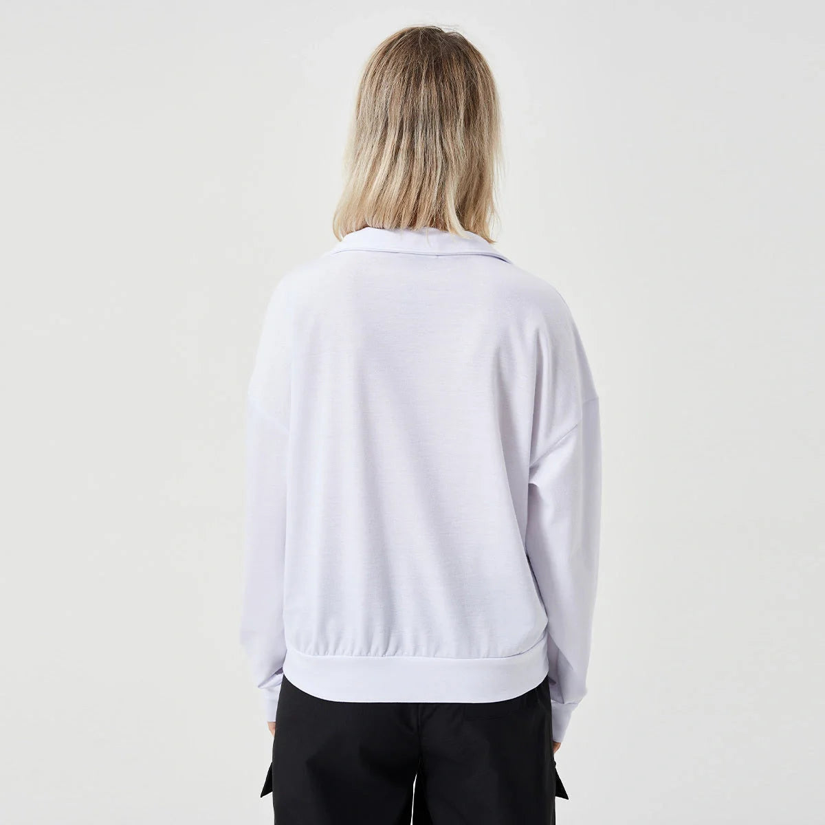 Women's pullover sweatshirt in white, grey, and brown, available in sizes S to XL