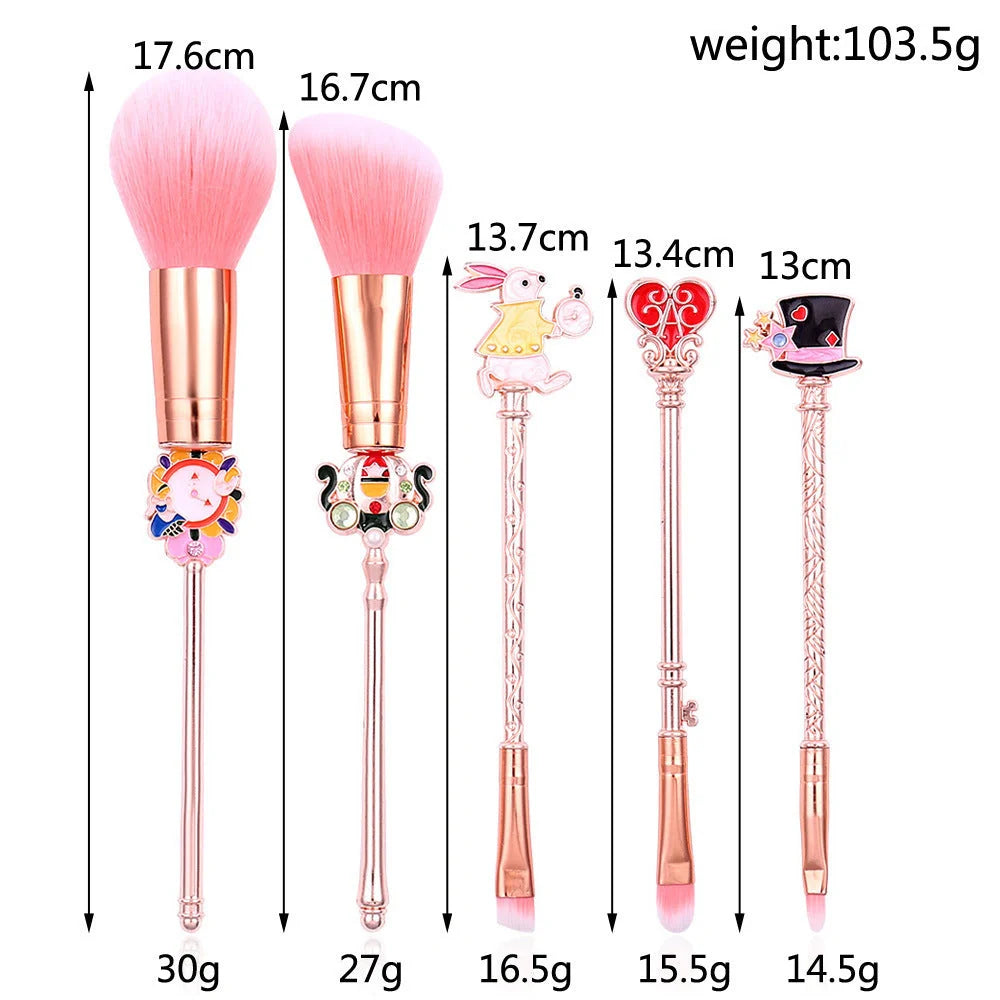 Alice makeup brush in rose gold and gold options for precise makeup application