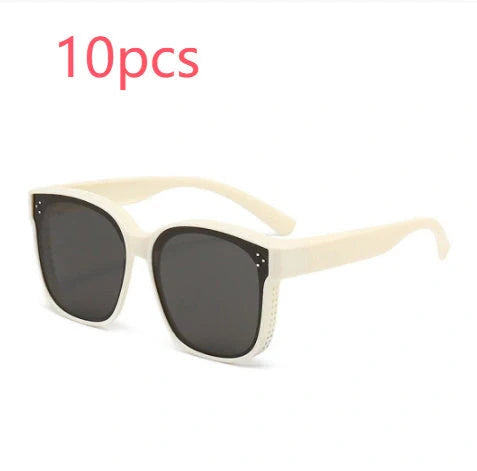 Polarised dual-use sunglasses with anti-glare mirror coating in various colours