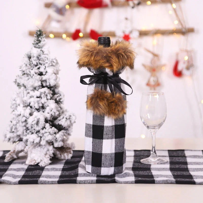 Festive Christmas wine bottle socks in vibrant colours, 14cm x 31cm