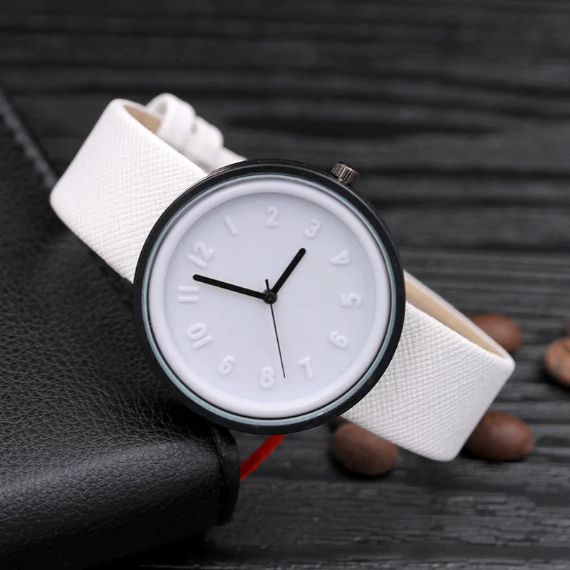 Elegant ladies' quartz watch with alloy dial, mineral glass mirror, and PU leather strap in various stylish colours