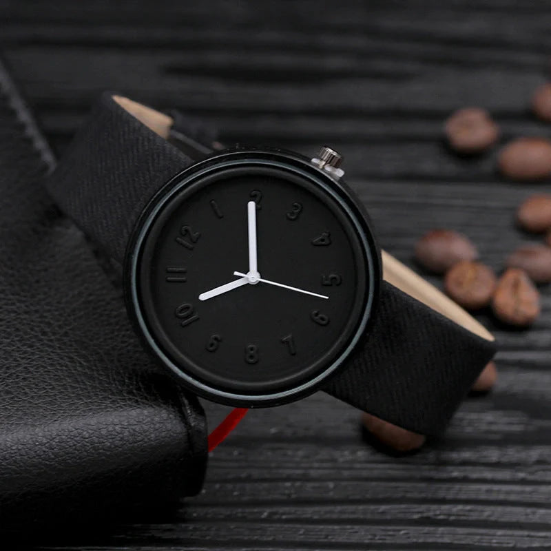 Elegant ladies' quartz watch with alloy dial, mineral glass mirror, and PU leather strap in various stylish colours