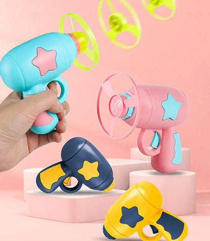 LED Light Pet Toy Set with flying saucer launcher and luminous discs