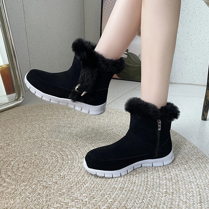 Cozy plush ankle boots in various colors with buckle detail and soft artificial fur lining