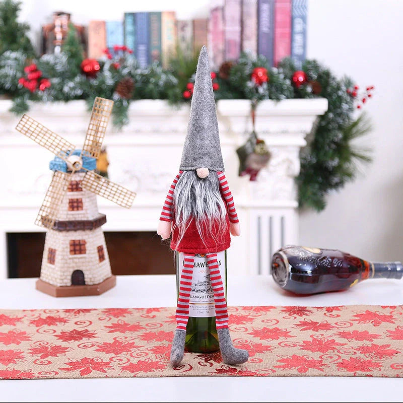 Festive Christmas wine bottle socks in vibrant colours, 14cm x 31cm
