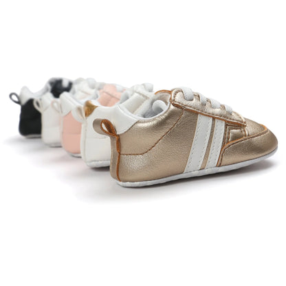 Soft PU leather non-slip baby moccasins for first walkers in brown