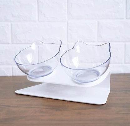 Inclined transparent cat food bowl with a gently sloped base and ergonomic design for whisker-friendly dining