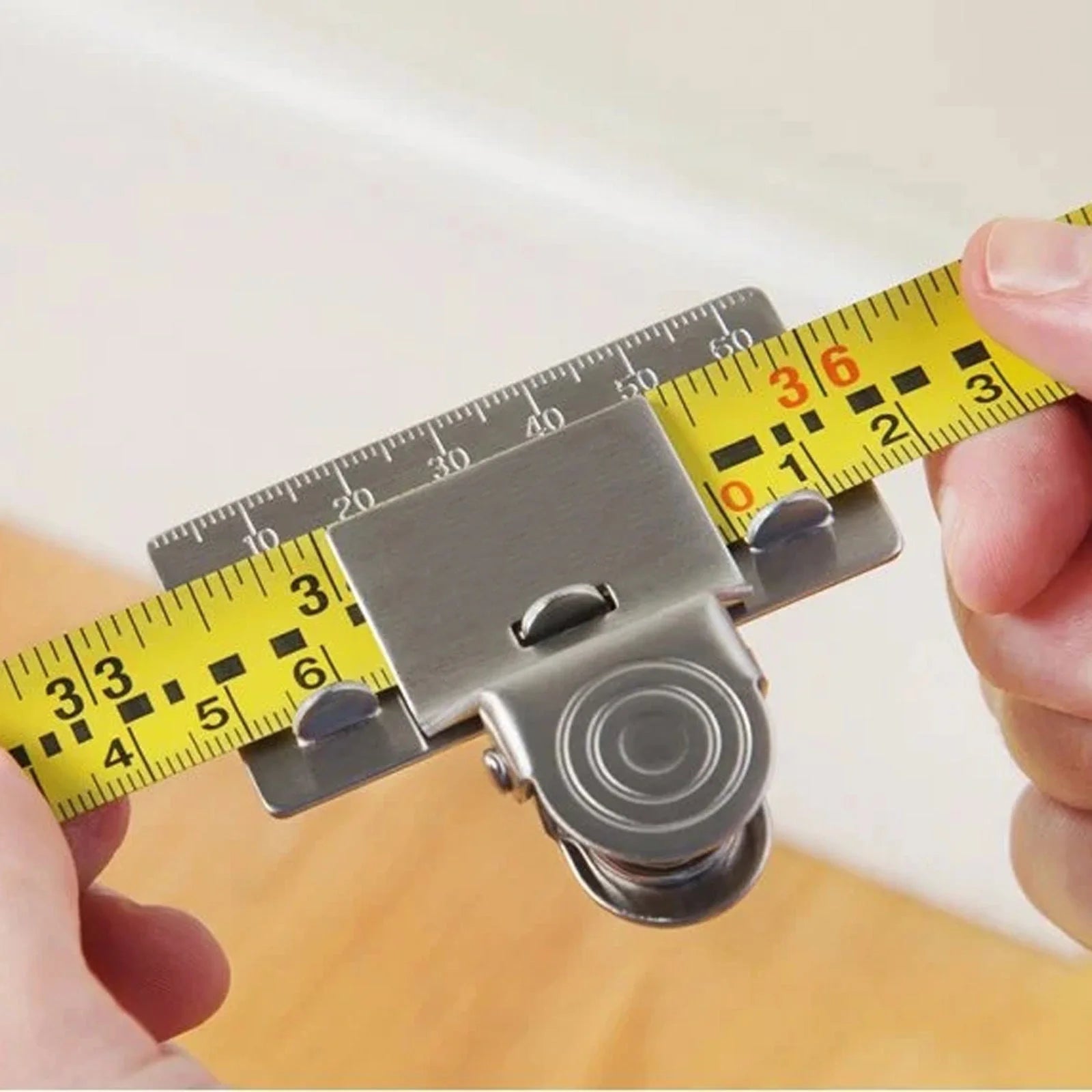 Stainless iron measuring ruler clip for tape measures, 6.5*5cm, 100g