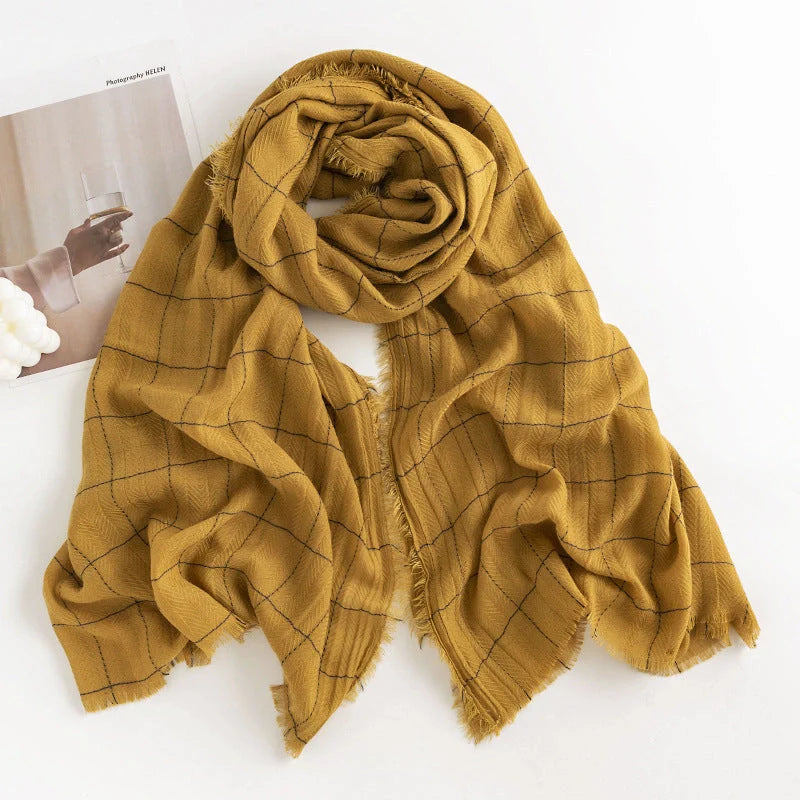 Herringbone pattern artificial cashmere scarf with tassel fringes