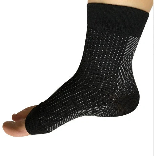 Unisex anti-fatigue compression ankle socks for sports and recovery