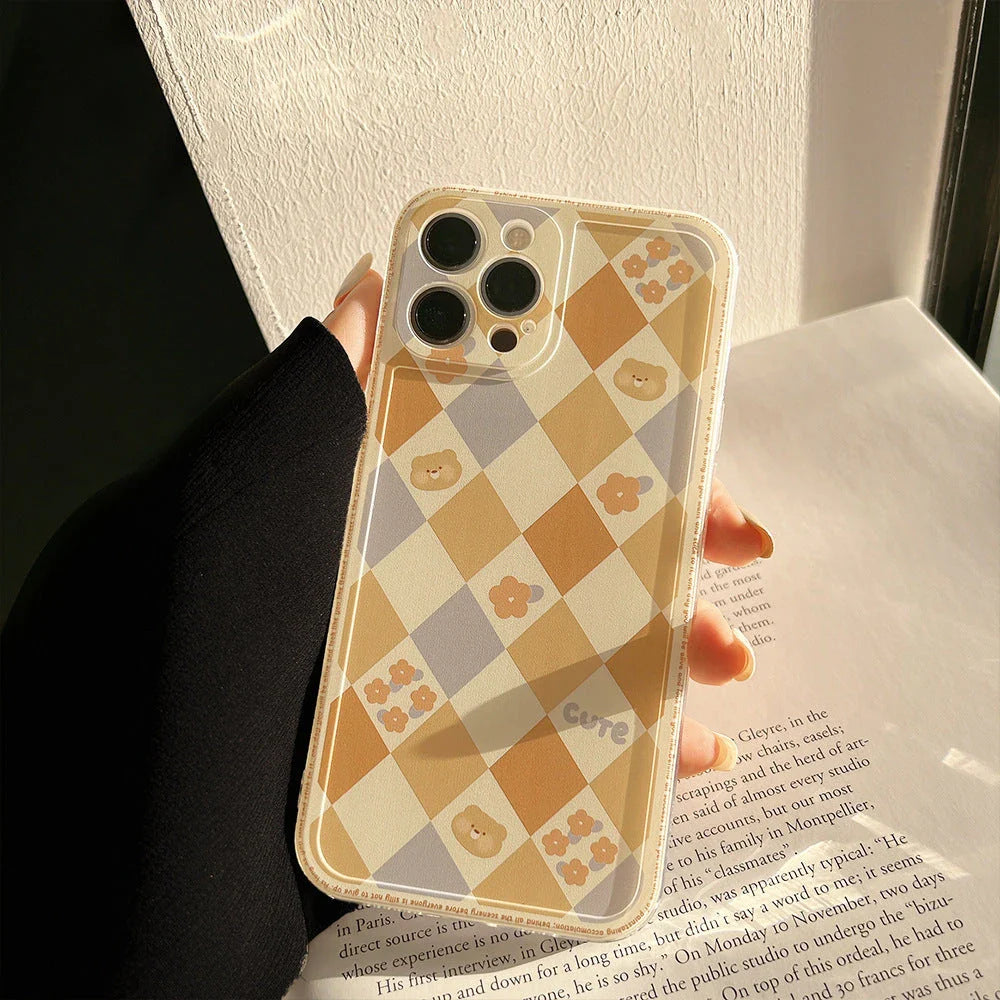 Elegant protective phone case with laser-etched geometric rhombus grid design for Apple iPhone