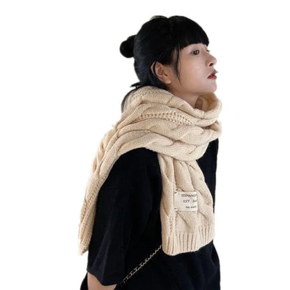 Sweet Labeling 8-word Twist Apricot Small Scarf in deer plush fabric, available in beige, gray, and black.