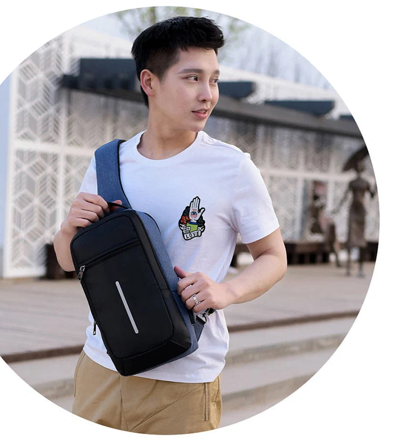 Anti-theft USB charging chest bag in polyester with laptop pocket