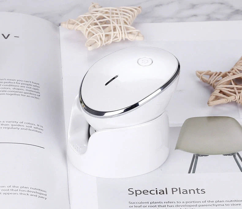 USB Charging Facial Cleansing Massager with silicone bristles and ergonomic design