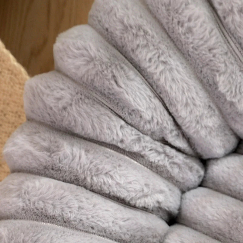 Plush round pet kennel for dogs, available in multiple colours and sizes for winter comfort