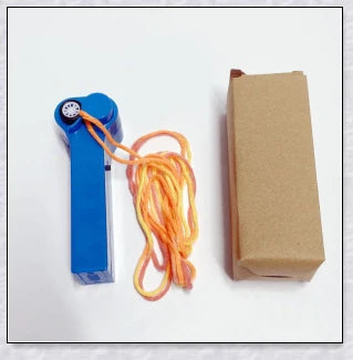 A mesmerising rope launcher toy that creates a hypnotic, floating string loop through the principles of physics