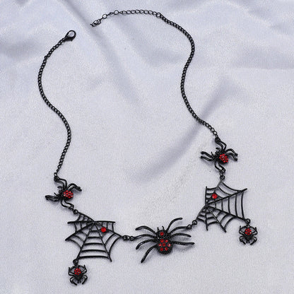 Spooky spider and spider web clavicle necklace, a must-have Halloween fashion accessory with adjustable length and captivating design.