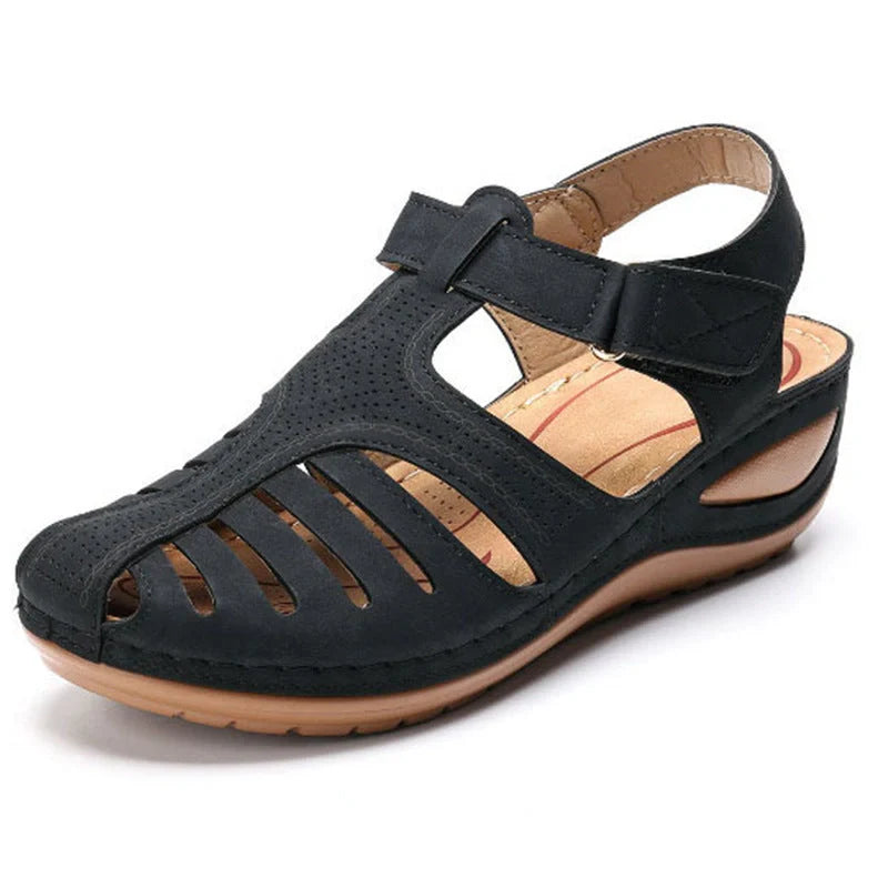 Women's Plus Size Retro Sandals with round toe and wedge heel in various colours