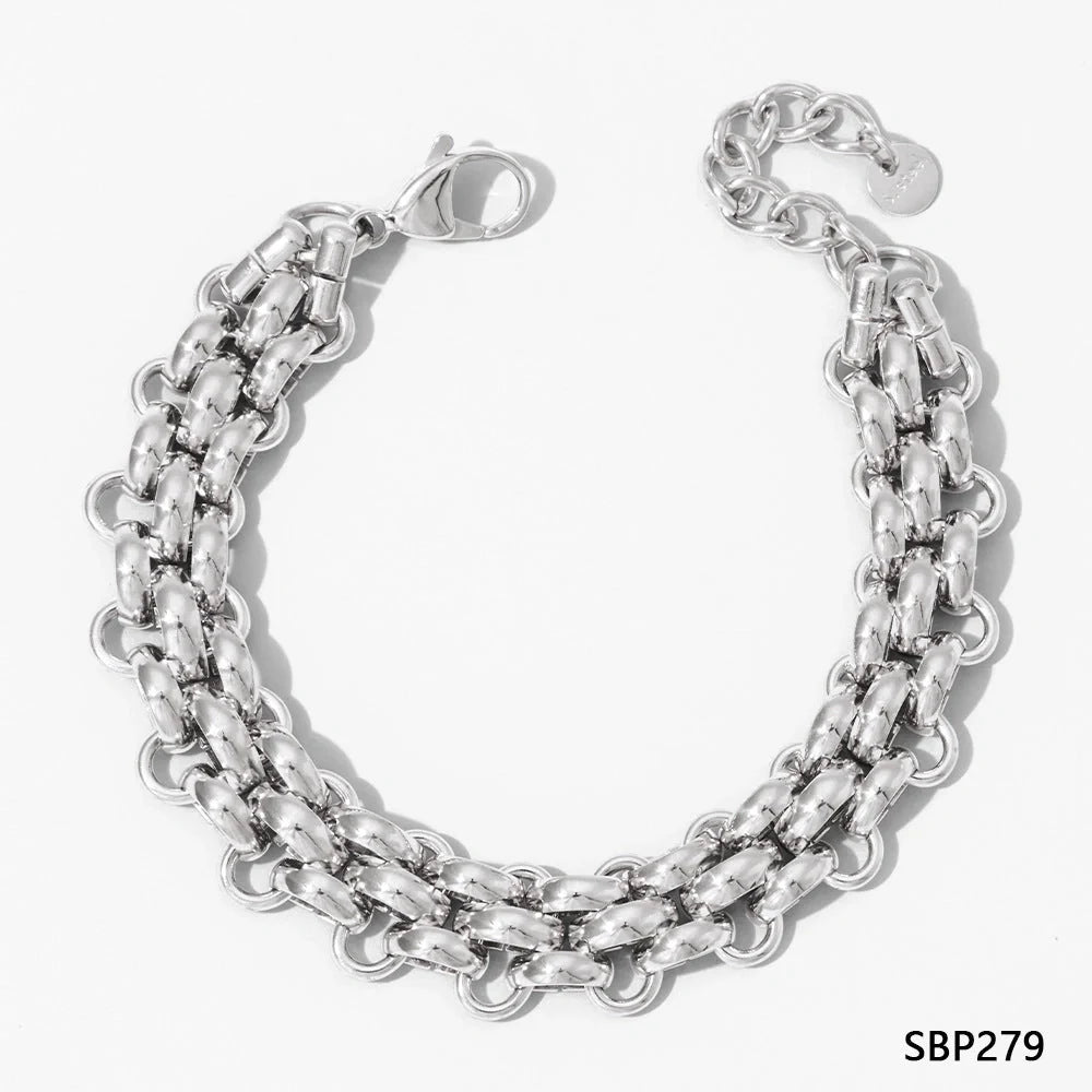 Elegant stainless steel electroplated bracelet for women, perfect for any occasion.