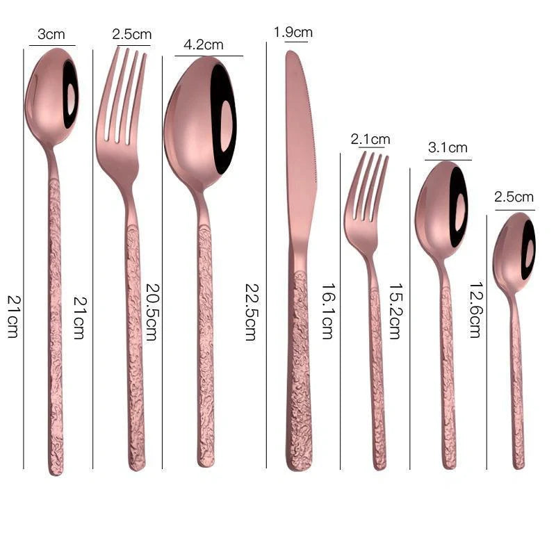 Premium steak cutlery set with embossed textured handles, made of durable stainless steel for a refined dining experience.