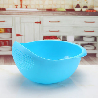 Durable plastic rice strainer with perforated design for efficient washing and draining