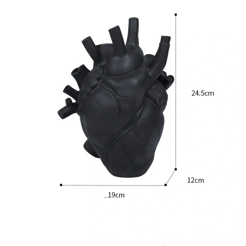 Nordic style heart-shaped dry vase for desktop decoration in various colours