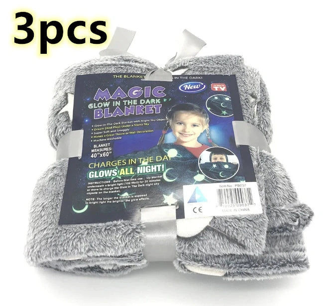 Glowing polyester wool blanket with stars and moons design, perfect for cosy nights