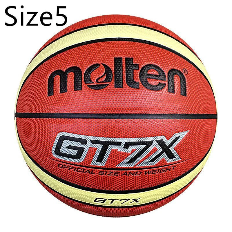 Outdoor wearable basketball with PU rubber liner for enhanced durability and grip