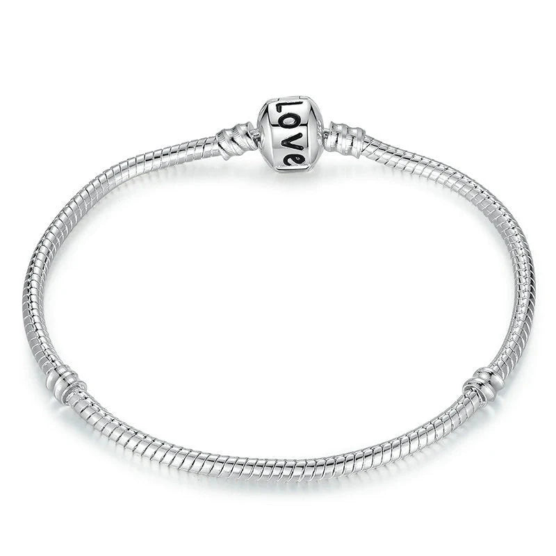Silver beaded bracelet with copper electroplating and anti-fatigue properties