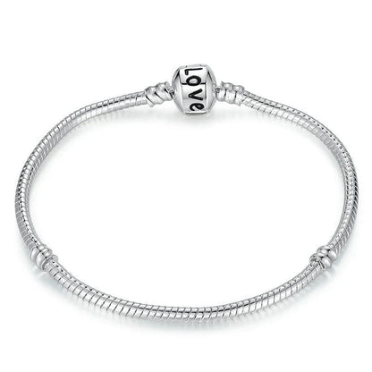 Silver beaded bracelet with copper electroplating and anti-fatigue properties