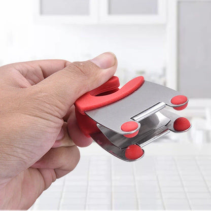 Premium stainless steel utensil holder with silicone lining and tilted design to prevent spills and keep cooking tools accessible