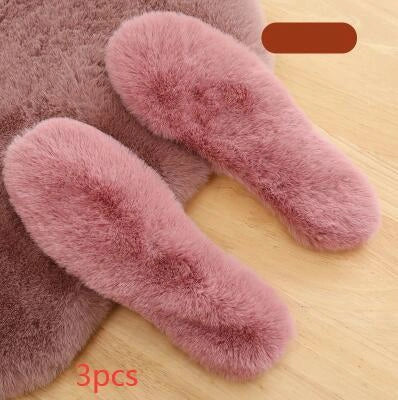 Winter sheepskin insoles with wool felt layer for enhanced warmth and comfort