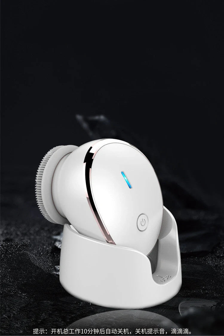 USB Charging Facial Cleansing Massager with silicone bristles and ergonomic design