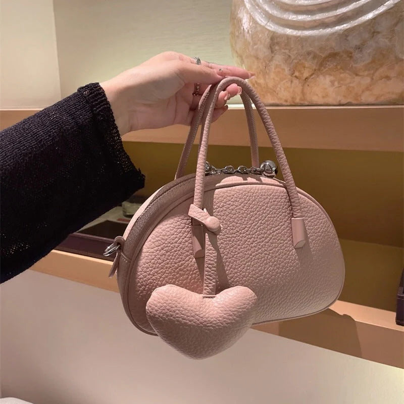 2024 Women's Luxury Designer Heart Crossbody Bag in seven colours