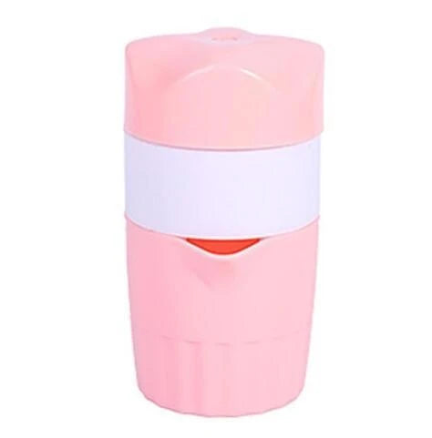 Premium manual citrus juicer with 300ml capacity, made of durable plastic and available in orange and pink colours