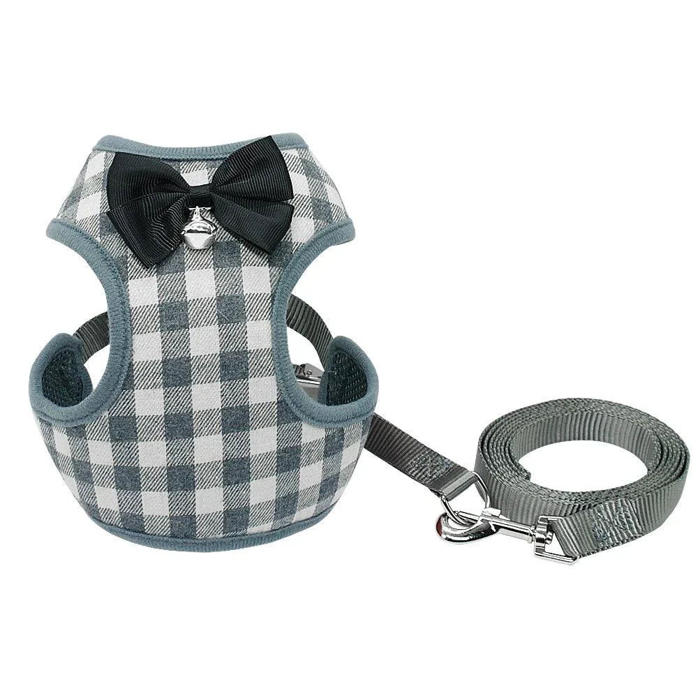 Plaid dog bow harness and leash sets in red colour, featuring adjustable fit and sturdy construction for a comfortable and secure walking experience.
