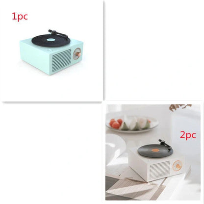 Retro Bluetooth Mini Speaker with USB Port in vintage design, perfect for wireless music streaming.