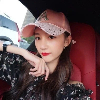 Women's baseball cap with sequined letters and satin labels in various colours