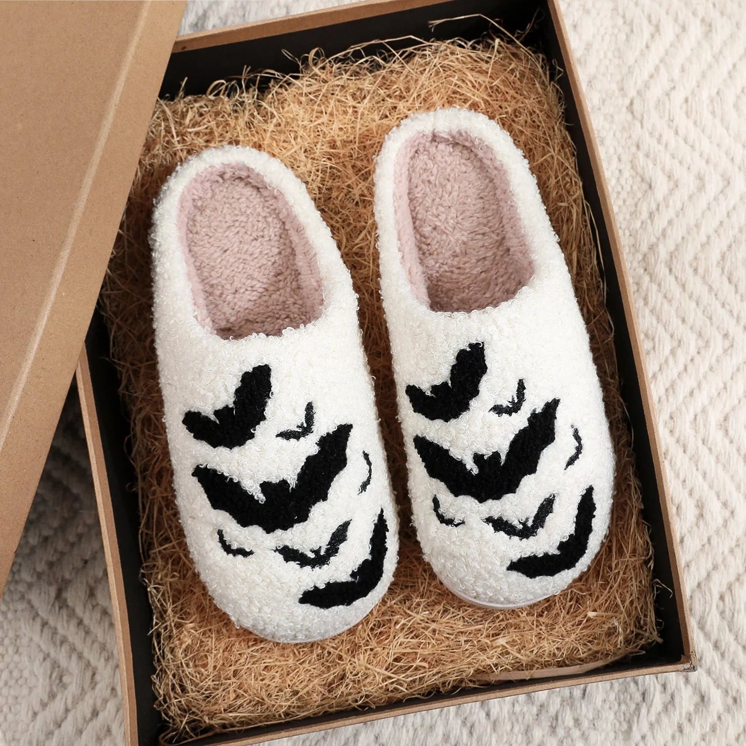 Cosy Bat Slippers for Halloween - Soft Plush Unisex House Shoes in black and white