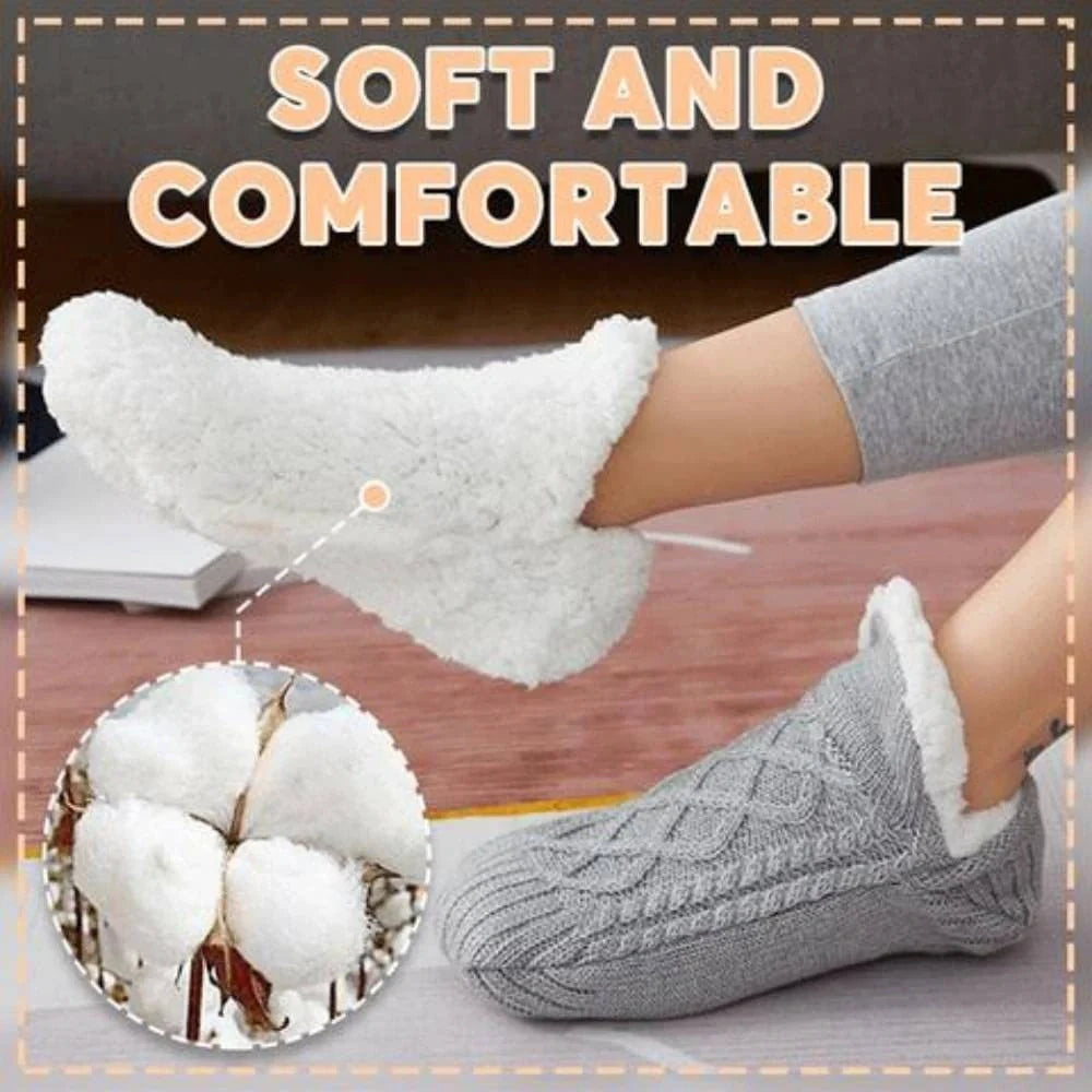 Winter woolen socks with non-slip dots in various colours
