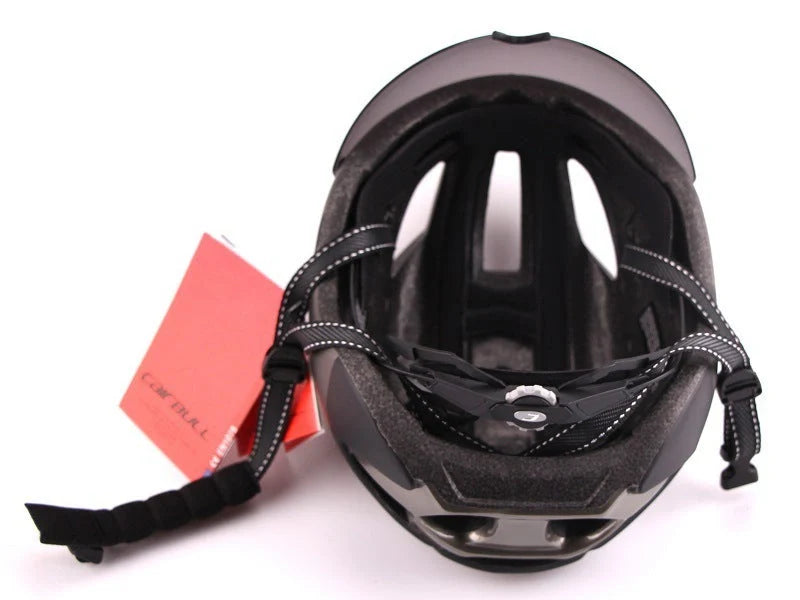 Aero cycling helmet with magnetic lens and adjustable fit for competitive cyclists