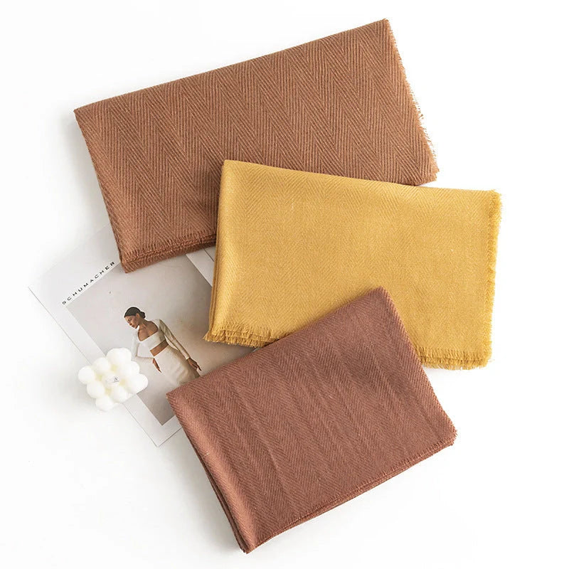 Herringbone pattern artificial cashmere scarf with tassel fringes