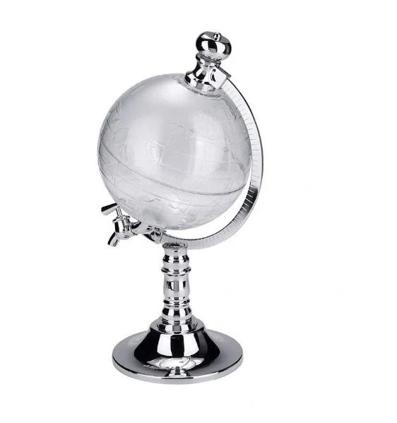 Globe-shaped wine decanter with chrome stand, 1.5L capacity