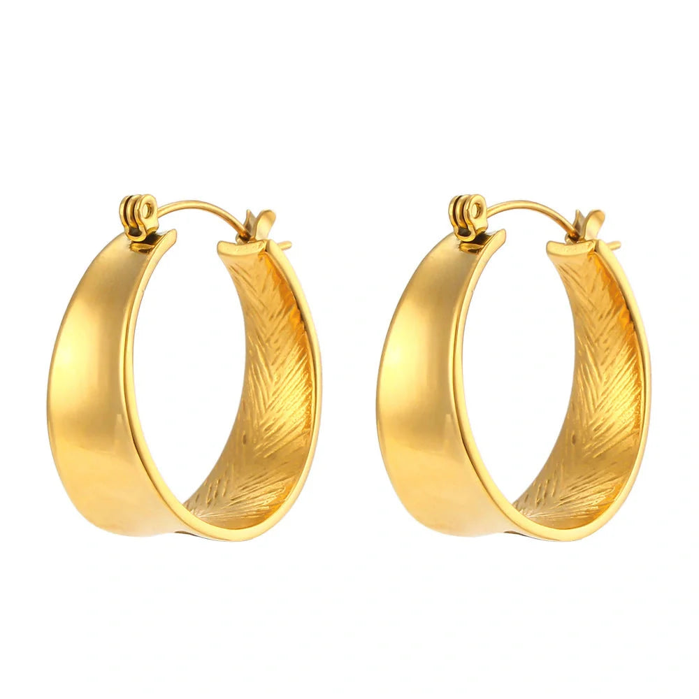 Geometric gradient size gold electroplated stainless steel earrings for women