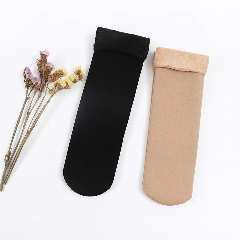 Cosy velvet-lined winter socks for men and women in black and skin colour options