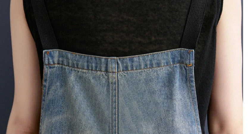 Stylish denim suspenders for women, perfect for plus-size fashion enthusiasts